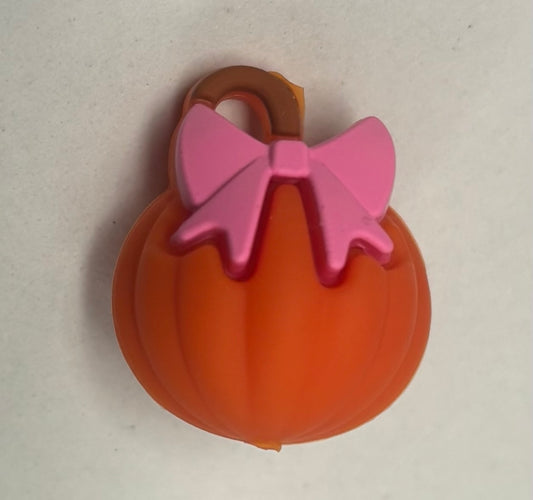 1826c- 3D Orange Pumpkin Focal Bead