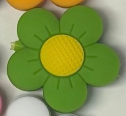 0444f-  Green Sunflower Focal Bead