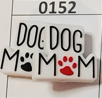 0152 b- Dog Mom Red Focal Bead