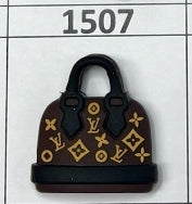 1507- 3D Brown Love Purse Focal Bead