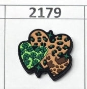 2179- Leopard Clover Hearts Focal Bead