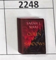 2248- Queen of Shadows Book Focal Bead