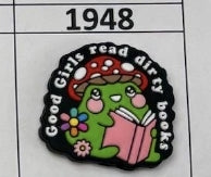 1948- Good Girls Read Focal Bead