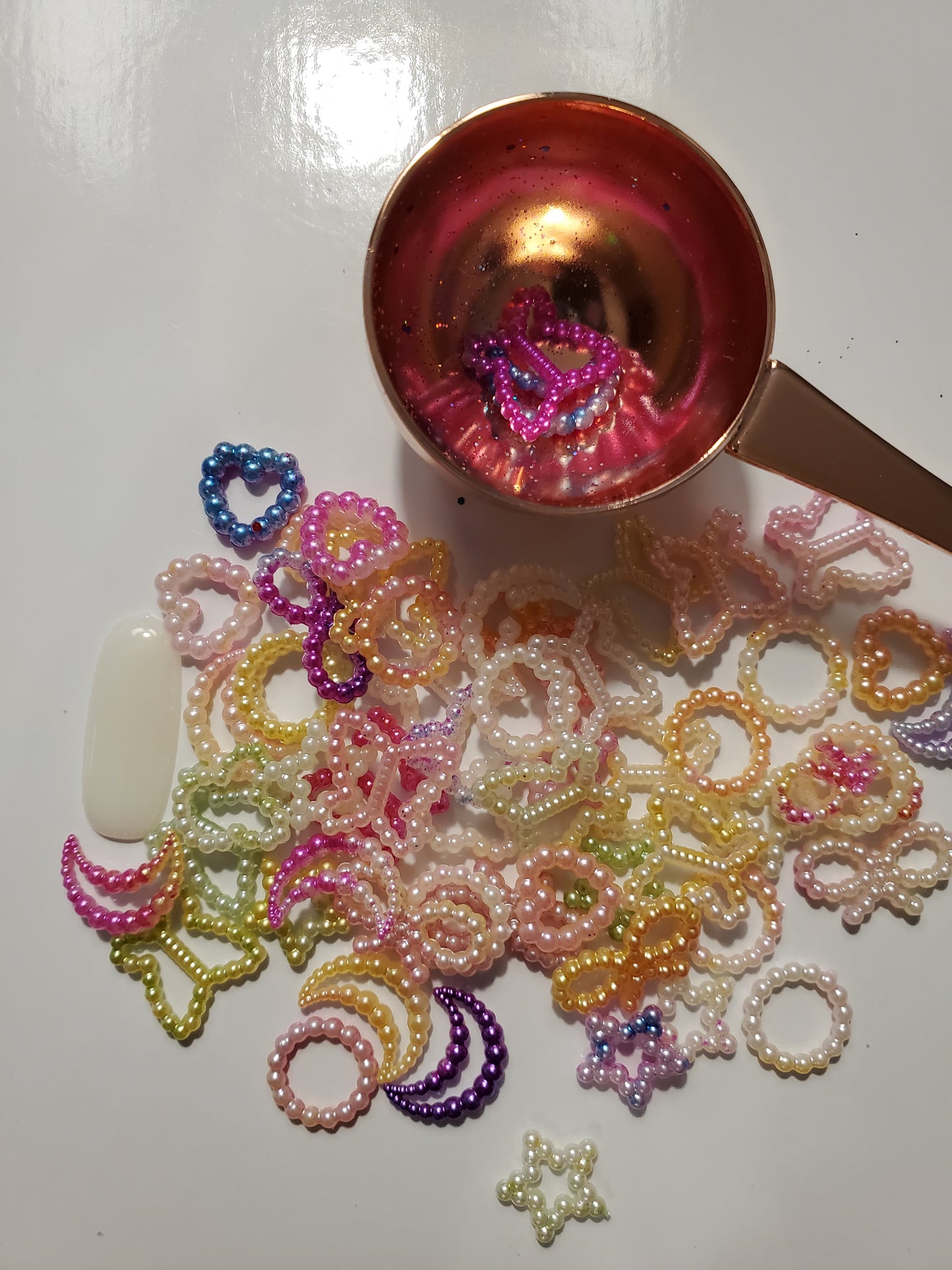 Pearl Shapes Scoop