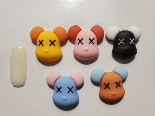 X Bear Heads